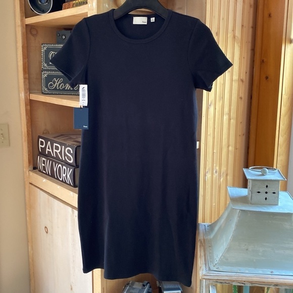 NWT Wilfred Free Woman’s Black Yumi Shirt Dress Size Medium - Picture 2 of 6